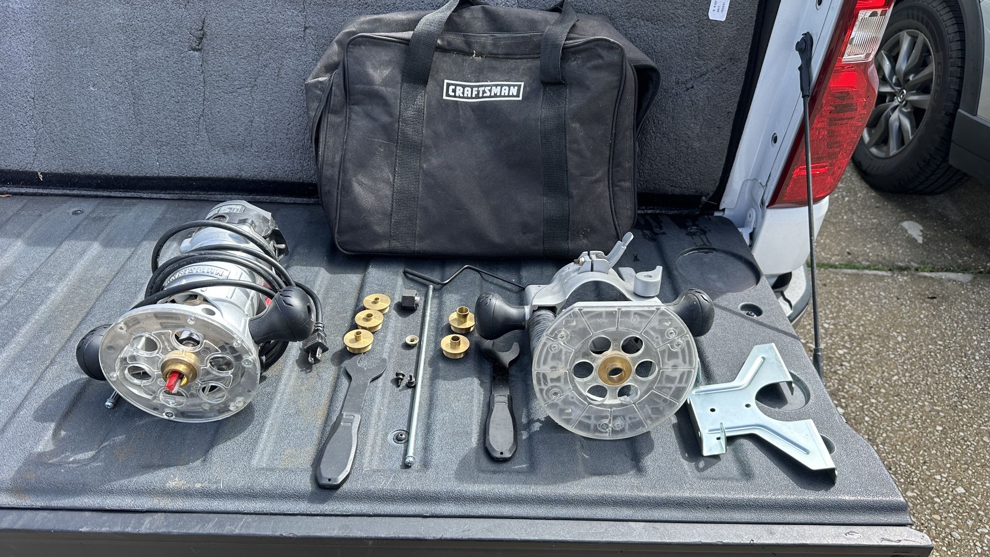 Craftsman (contact info removed)3 2hp Variable Speed Router Combo Kit And Plunge Bases Garage Home Shop Wood Work Job Site