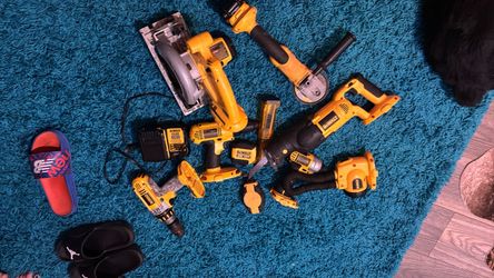 Dewalt set