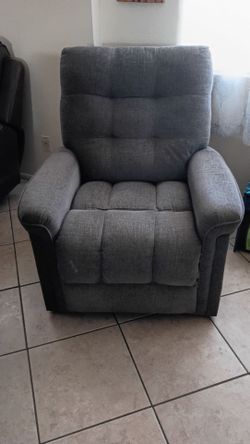 Gray Fabric Tufted Recliner Chair