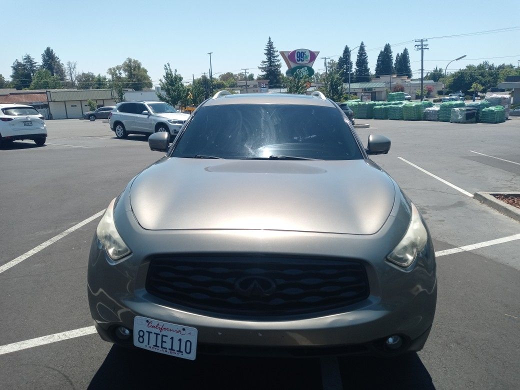 2009 Infiniti Fx35