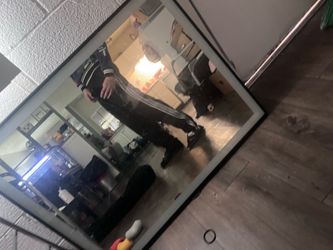 LED MIRROR