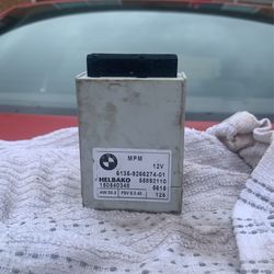 Electronics Control Module Off A 05 Bmw 545i
