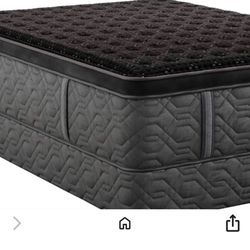 Beautyrest  Black Series 3  Mattress Medium