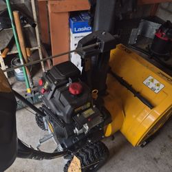 Cub Cadet Snow Blower