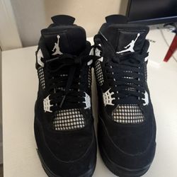 Jordan 4 White Thunder 