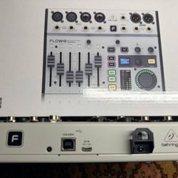 Behringer FLOW 8