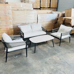 4-piece Outdoor Patio Set