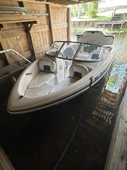 2012 Tahoe Q4i Boat