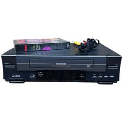 Toshiba VHS Video VCR W-512 VCR Player & Recorder Black 4 Head Tested No Remote