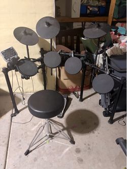 Electric drum set
