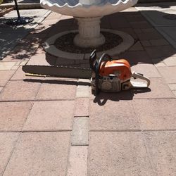 Stihl 24" Chainsaw 
