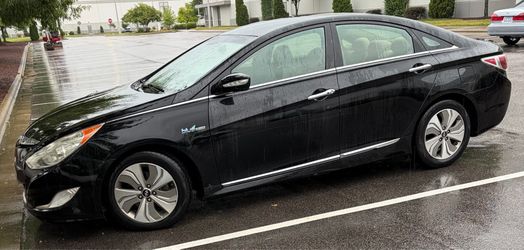 2013 Hyundai Sonata Hybrid