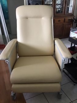 Medline Recliner
