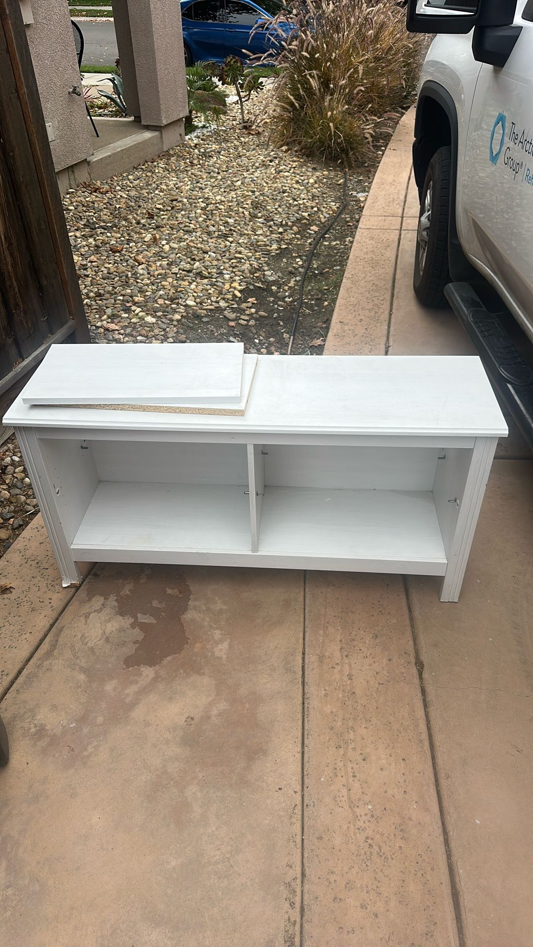 Tv Stand Free
