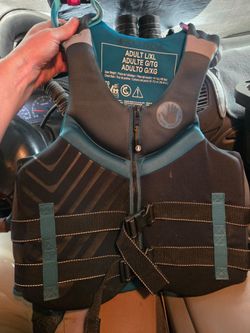 Life vest floatation device body glove