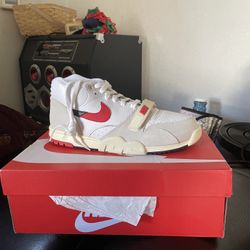 Nike Air Trainer 1