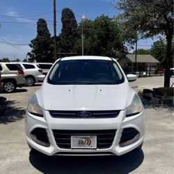 2013 Ford Escape!!!3,000 Down Payment!!! We Finance!!!