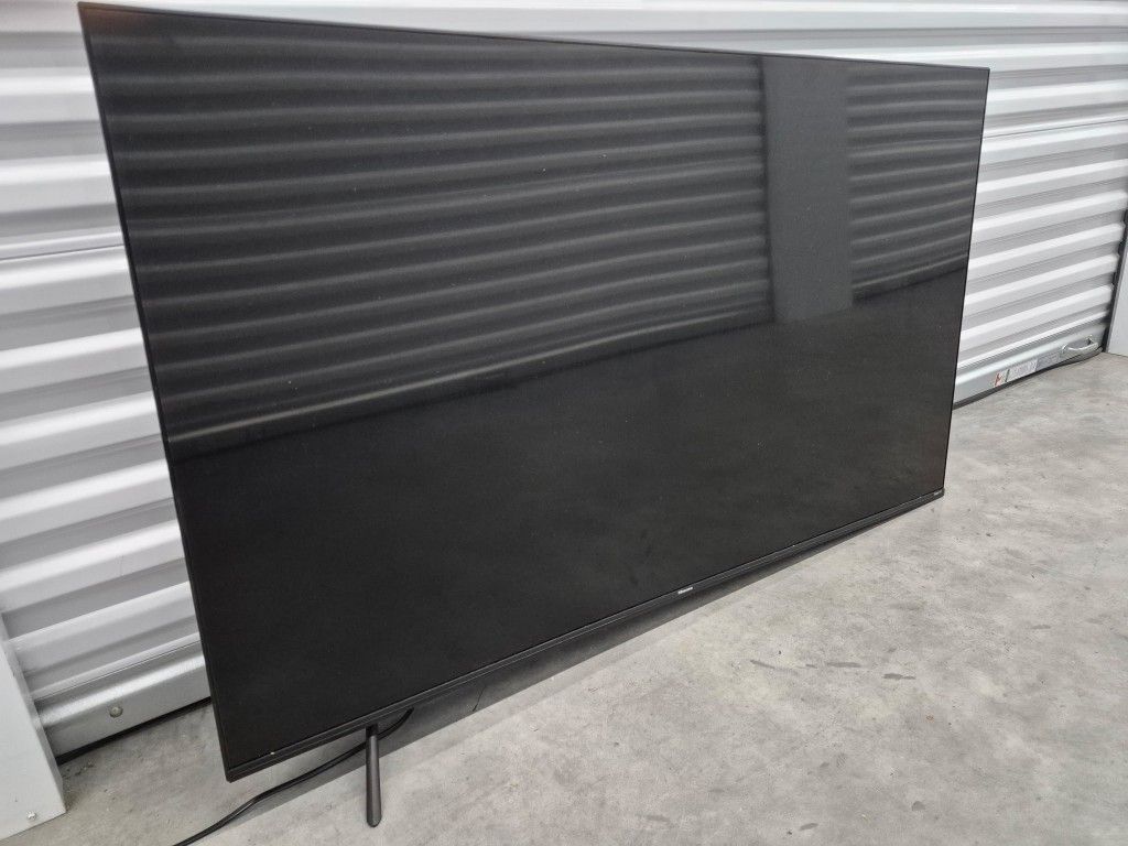 TV + Blue Ray Player