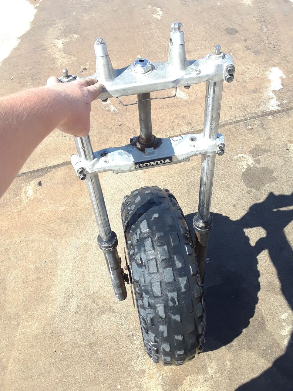 1983-1985 Honda atc 200x front forks