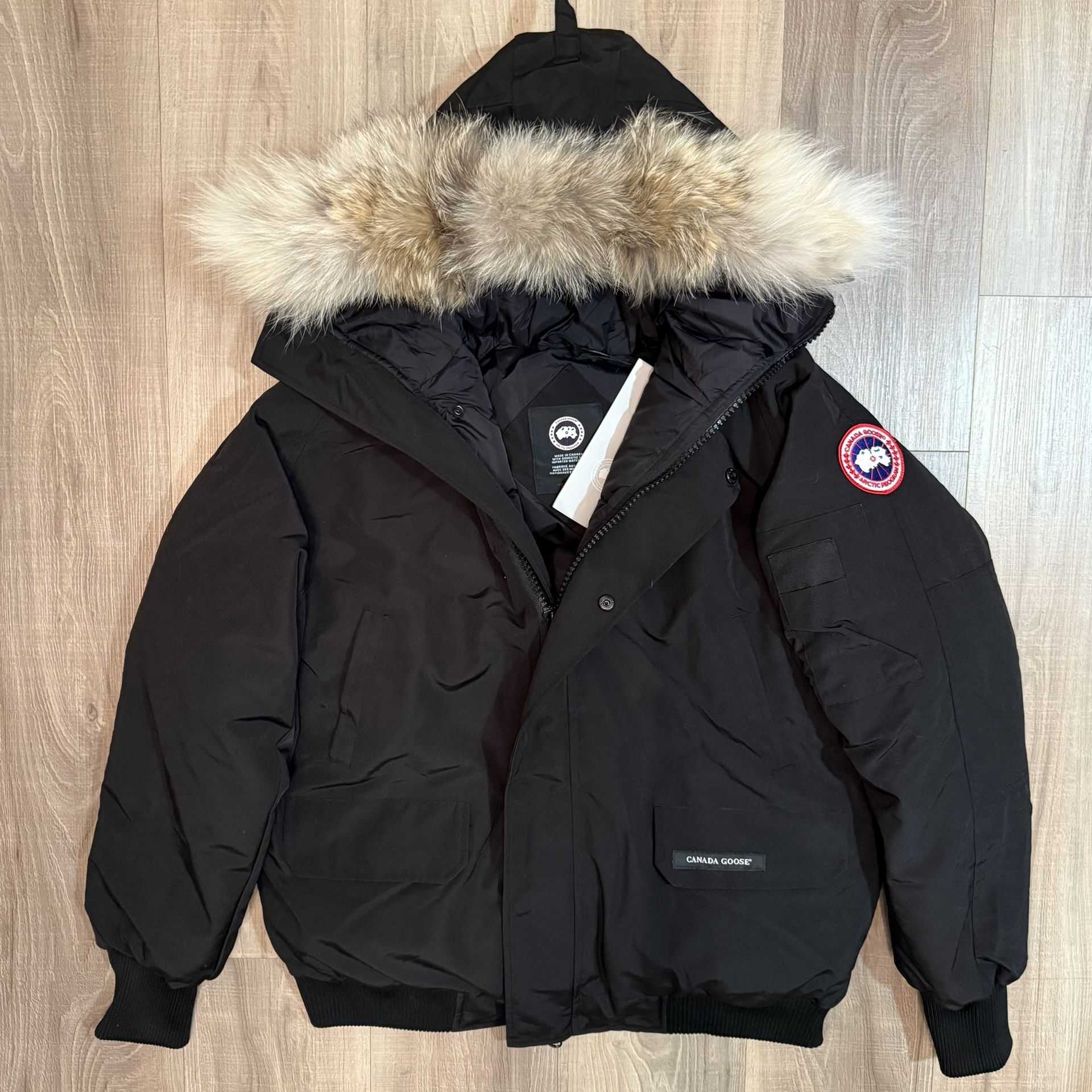 Canada goose Chilliwack Parka L/XL black 