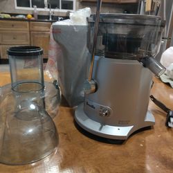 Breville Juice Fountain Plus Juicer, Brushed Stainless Steel