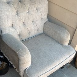 Free Chair 