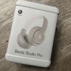 Beats Studio Pro – Premium