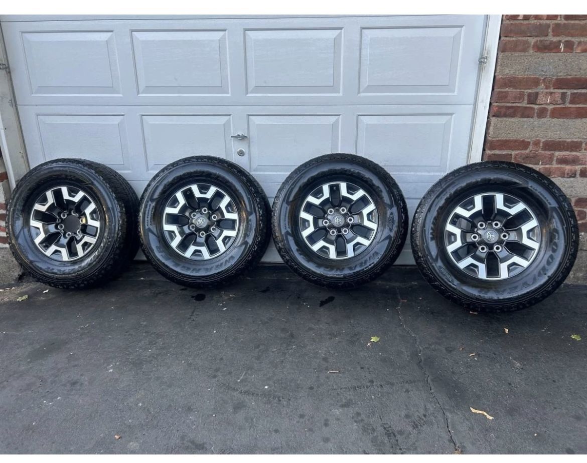 OEM Toyota Tacoma - 4Runner TRD 16 Inch