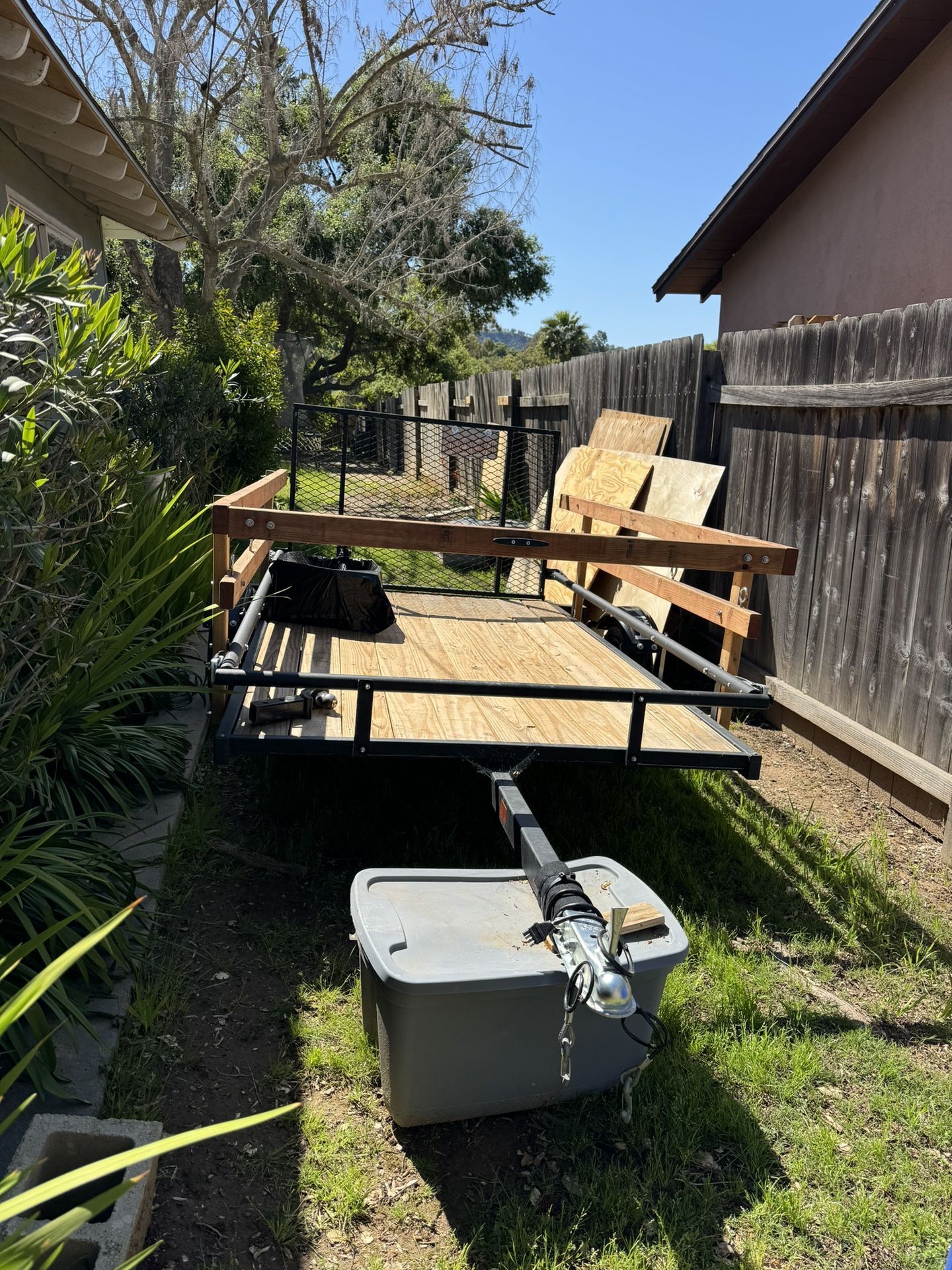 5’ X8’ Utility Trailer With Custom Wood Enclosure