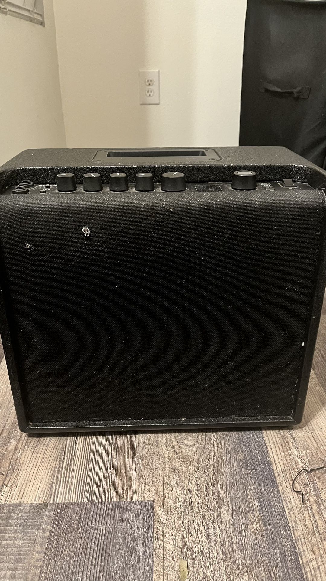 Fender Mustang LT-25