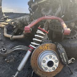 05 Infiniti G35 right Front suspension $280