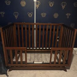 Pottery Barn Kids Crib/Toddler Bed $500