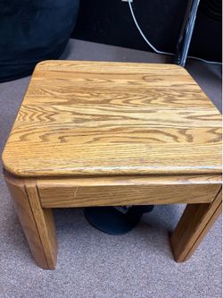 End table and coffee table