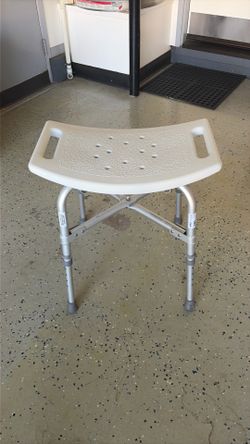 Shower Bench - 550lb  Weight Capacity