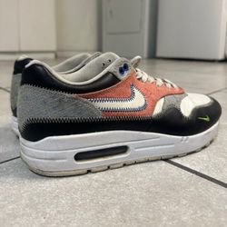 Nike Air Max **Size 9.5**
