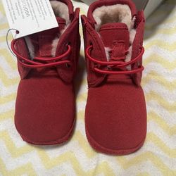 Baby Ugg New Sz 04/05