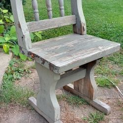 ANTIQUE CHAIR/ FLOWER POT HOLDER?