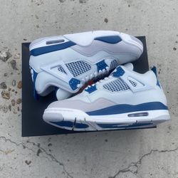 Jordan 4 Retro Military Blue (2024)