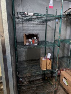 Shelving free