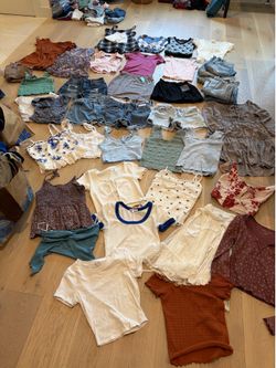 Big lot of teens/petite female clothes Hollister Tilly’s target buckle shirts skirts jeans shorts jeans dresses jumpers tanks