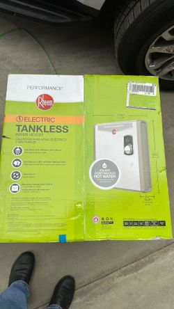 New Rheem 7.03 GPM 36kW 240v Performance Electric Tankless Water Heater