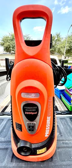 PORTABLE ELECTRIC PRESSURE WASHER 2200 psi of pressure.