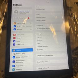 iPad 6 Gen 32gb WiFi Lot 
