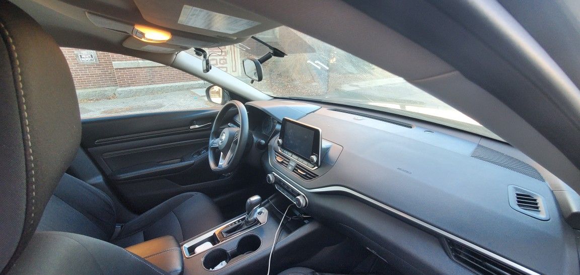 2020 Nissan Altima