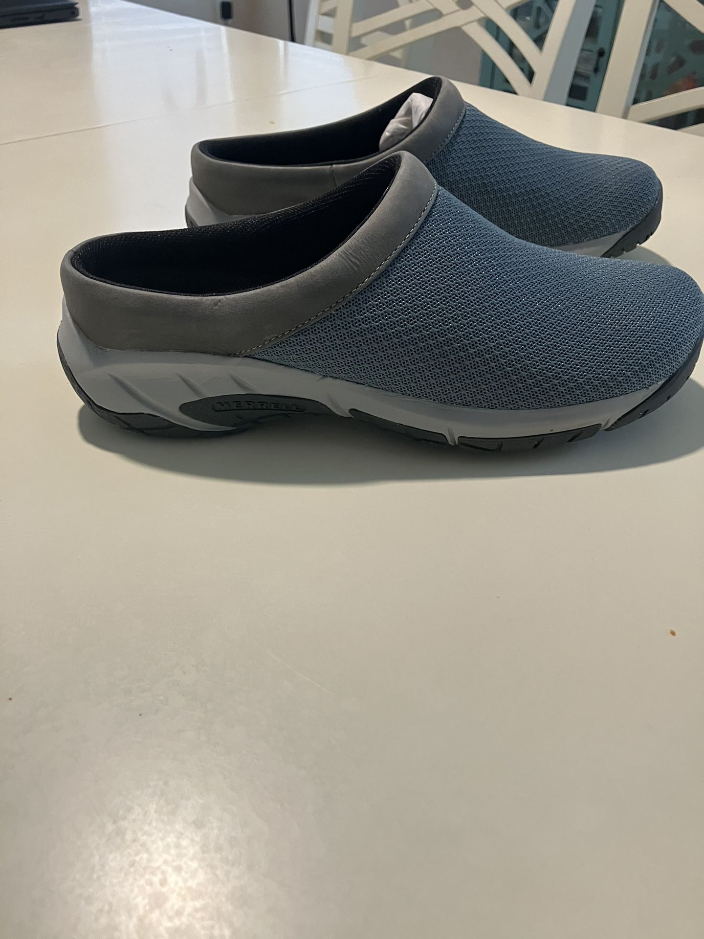 Merrell women’s Shoes 7.5