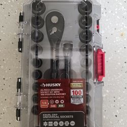 Husky 26-Piece Universal Socket Set 3/8 Drive 100-Position Ratchet