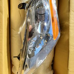 New 2006 Murano Complete Headlight Assemblies (Pair)