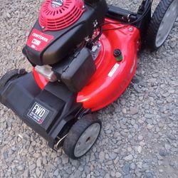 Looking For Good Looking Non-running LawnMowers For Free