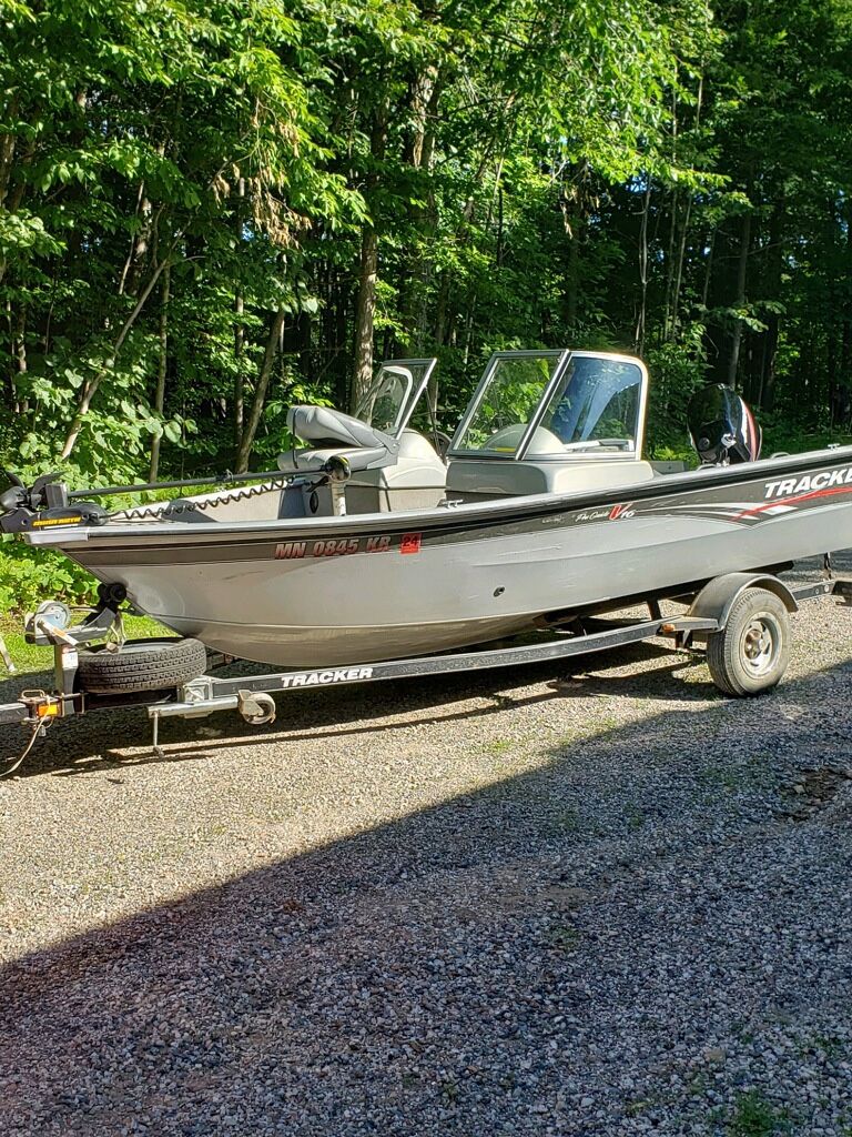 2010 Tracker Pro guide