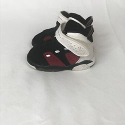 Toddler 4C Jordan 09/24/10 basketball shoes black/ volt-white 428820-002